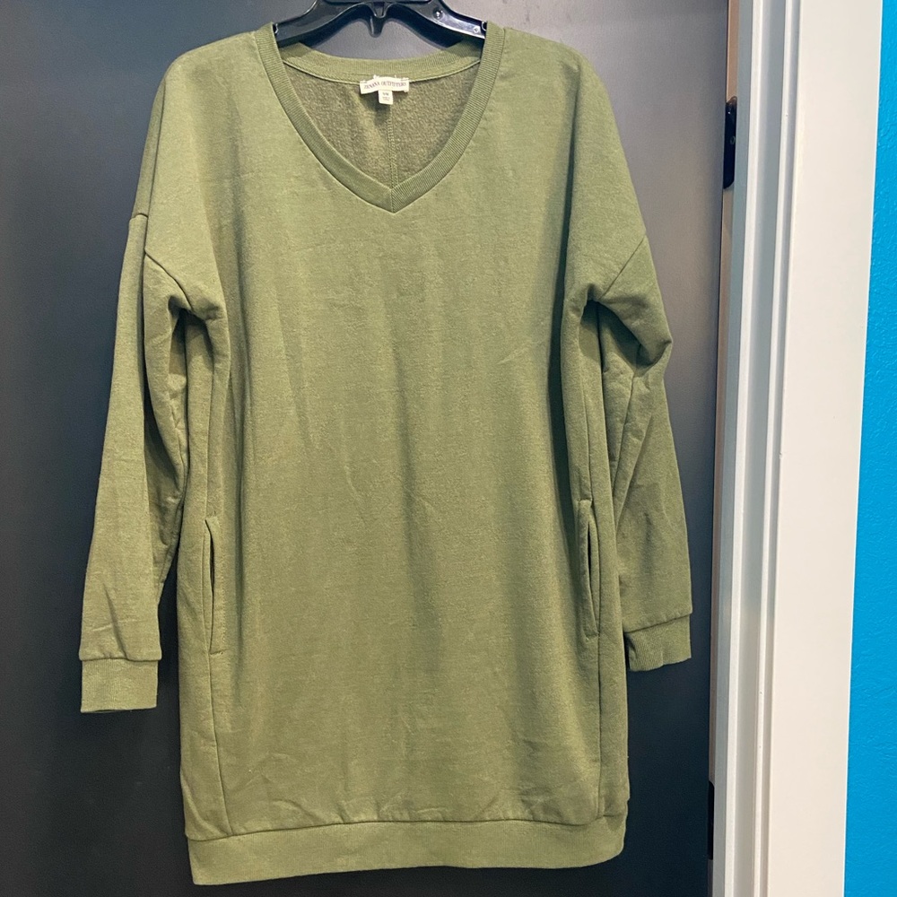 Long Sweatshirt/Dress Long-sleeve Green Small/Medium